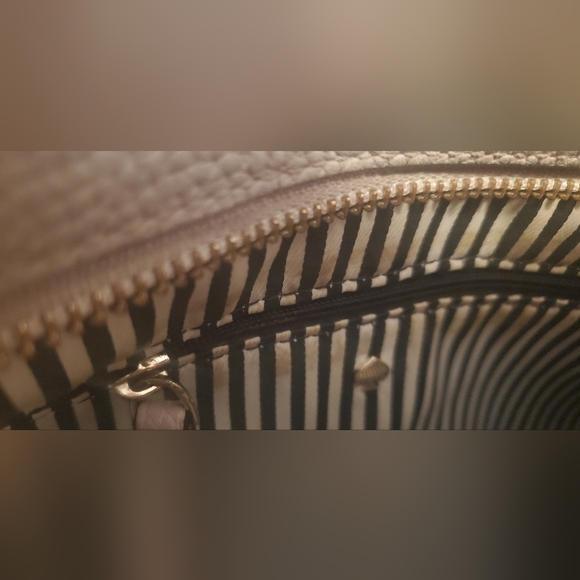 Kate Spade Crossbody - Taupe - Picture 2 of 2